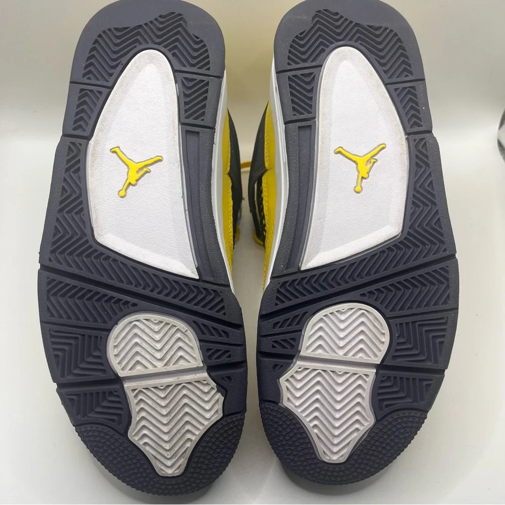 Air Jordan 4 Lightning 2021 GS 5.5Y‎ Tour Yellow Hype Streetwear Sneaker